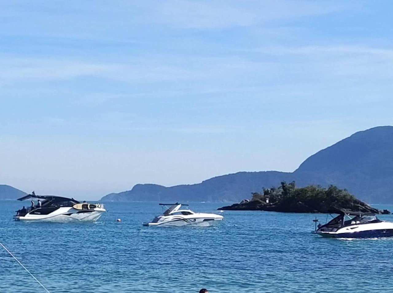 Casa Ilhabela Entre A Praia Grande & Juliao Luaran gambar