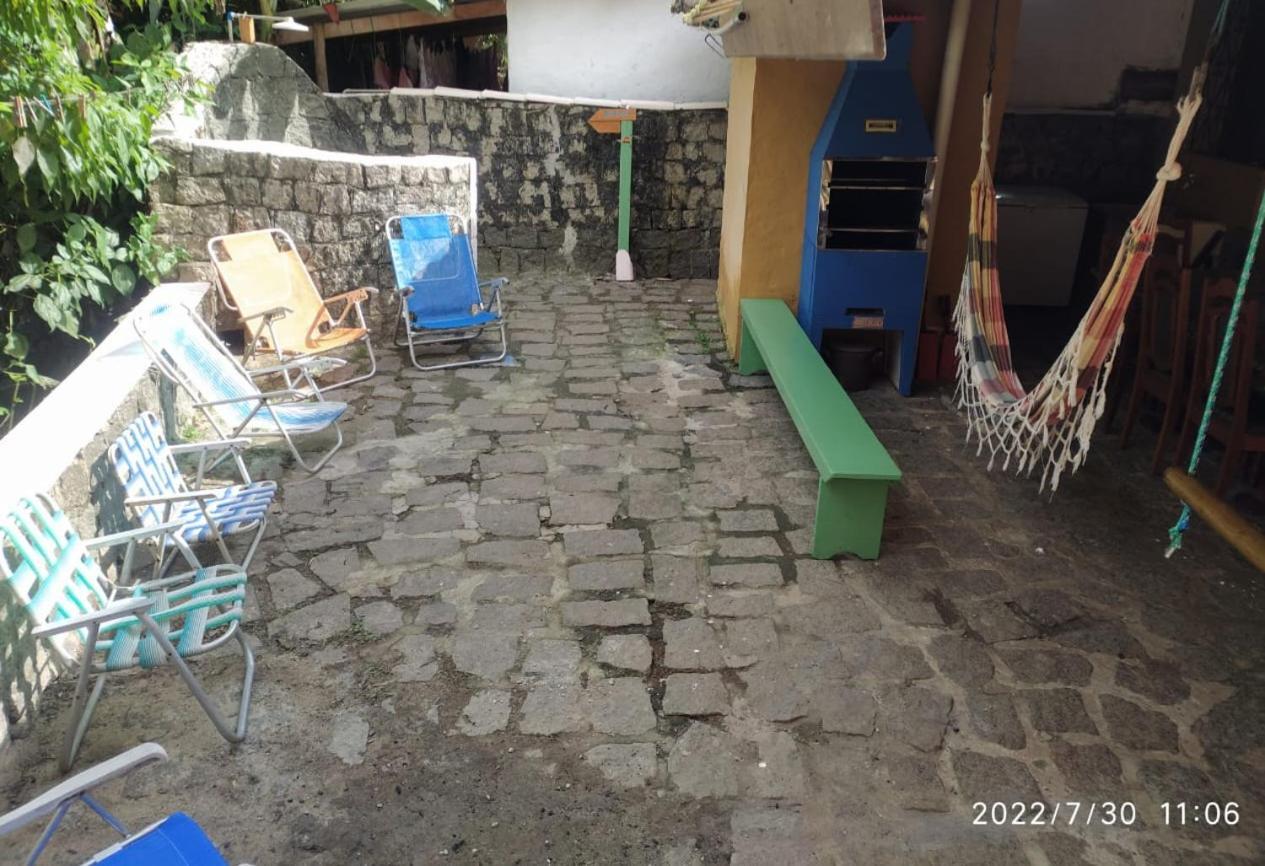 Casa Ilhabela Entre A Praia Grande & Juliao Bilik gambar