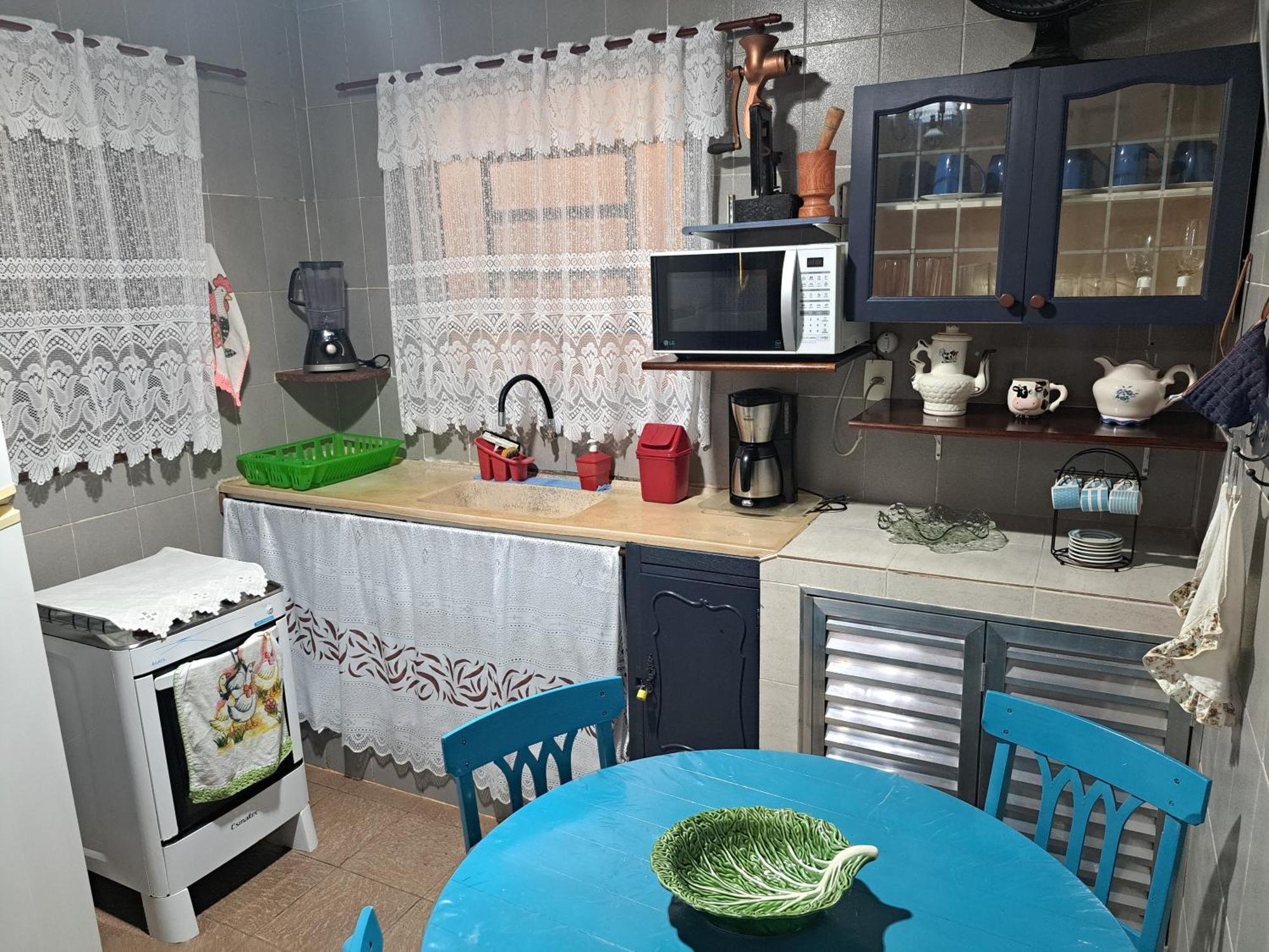 Casa Ilhabela Entre A Praia Grande & Juliao Bilik gambar